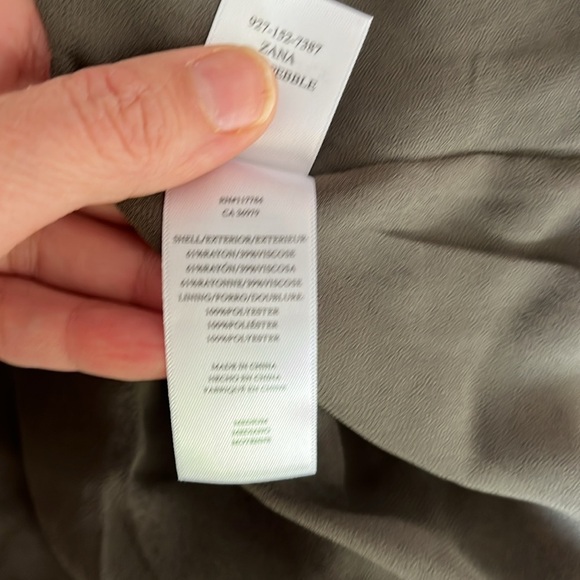 Rails Jasmine Long Sleeve
Snake Print Mini  Dress Olive Pebble Size Medium. - Picture 12 of 16